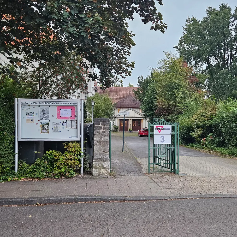 Eingang der Theaterballettschule.
